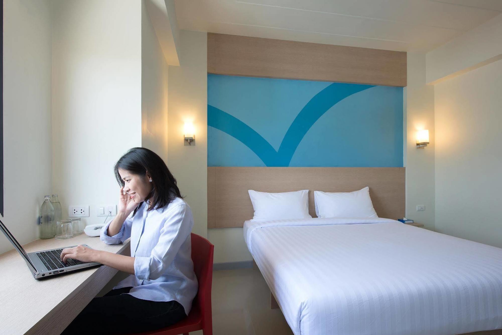 Hop Inn Phuket Eksteriør billede